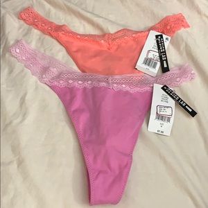 2 Pair Design Lab colorful thongs